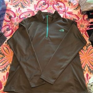 NWOT North Face Half Zip Pullover Size XL